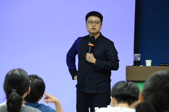 1600929774373868.png blob.png